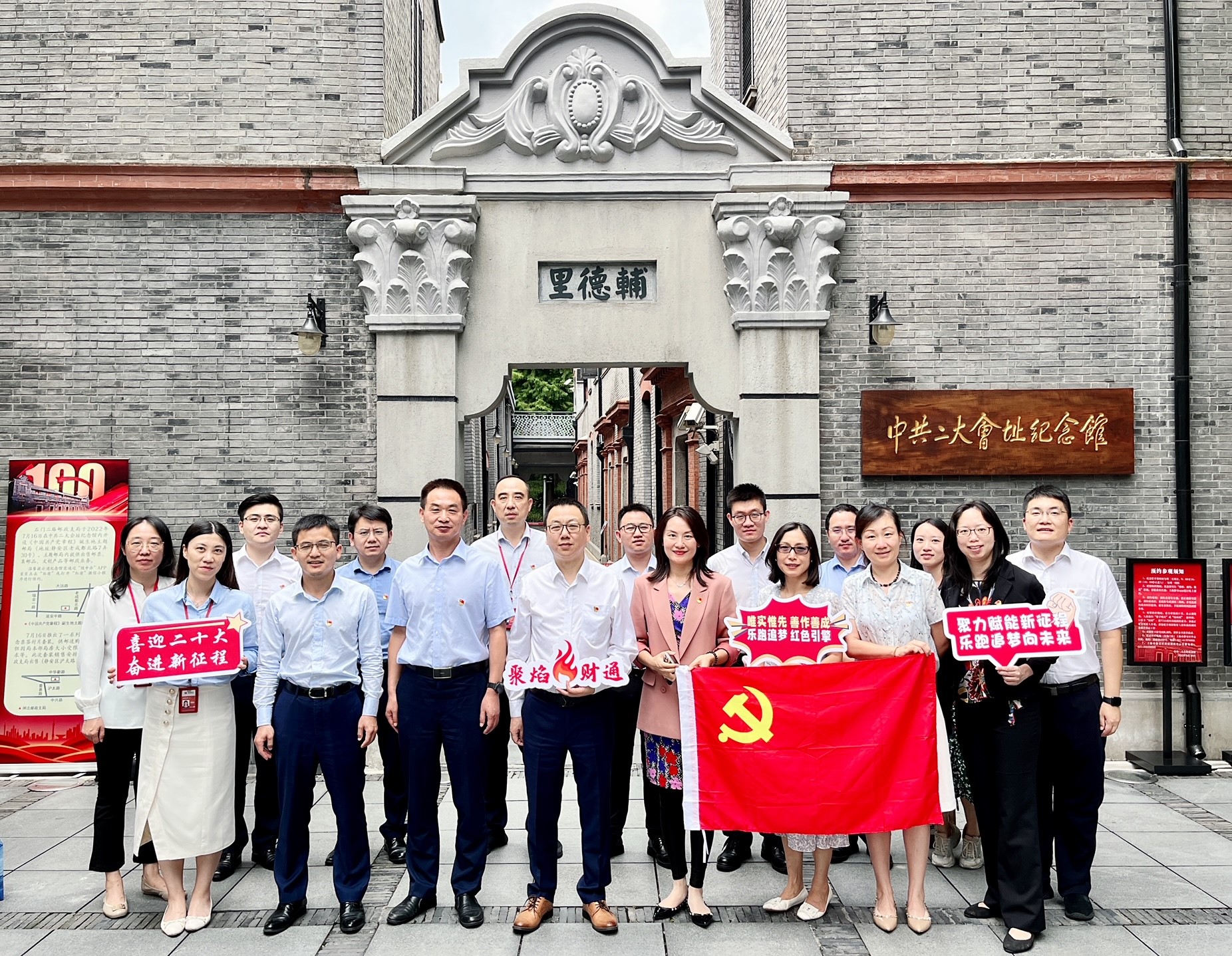 图1.jpg